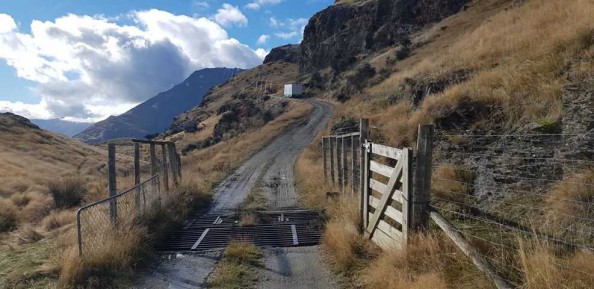 Deer Park Heights, Queenstown Apr 19